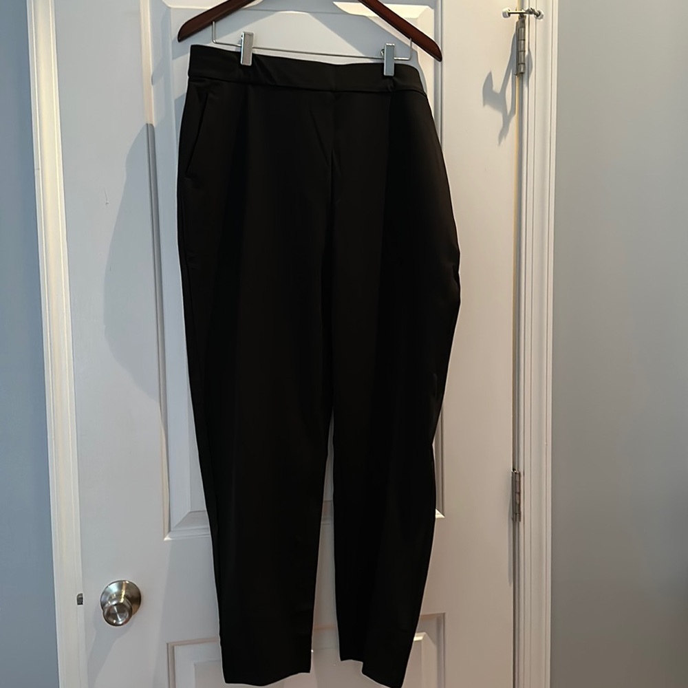 NWT pull on black pants- Ministry of supply